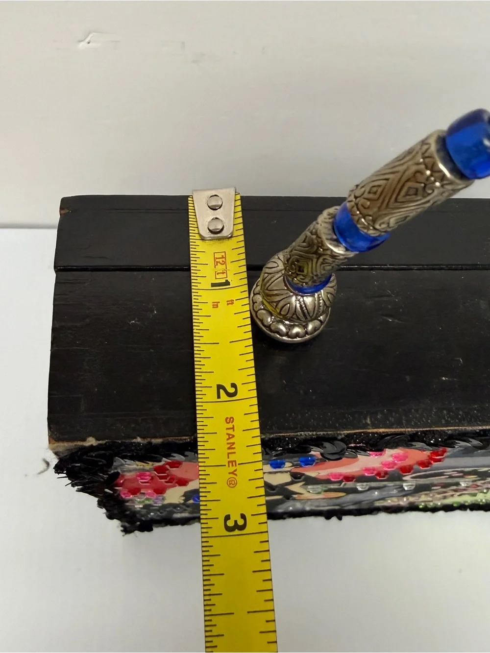 Vintage-Inspired Black cigar box Graphic Beaded Handle Box Bag